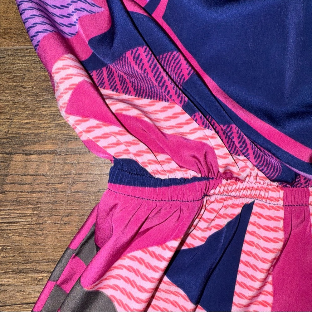 Express Geometric Print Elastic Waist Dress with Removable Straps - Picture 12 of 15